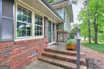 1878 Harbour Oaks Drive, Snellville, GA 30078 - Photo 3