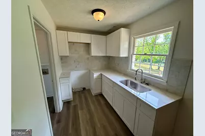 329 Church Street, Pendergrass, GA 30567 - Photo 15