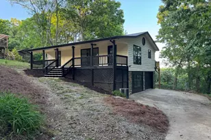 678 Lakeview Cir, Morganton, GA 30560 - Photo 3