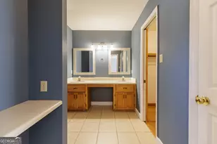 2303 S Sherwood Dr, Valdosta, GA 31602 - Photo 21