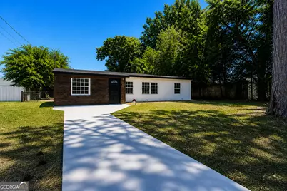 202 Elmwood Street, Warner Robins, GA 31093 - Photo 1