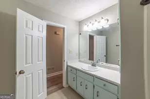 136 Creekside Dr, McDonough, GA 30252 - Photo 15