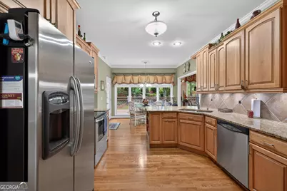 42 Pheasant Run, Hoschton, GA 30548 - Photo 11