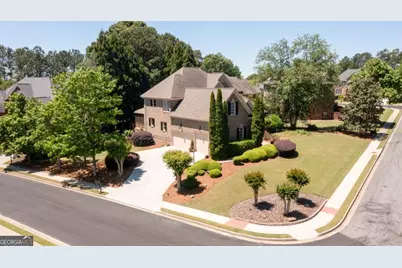 2401 Floral Valley Drive, Dacula, GA 30019 - Photo 3
