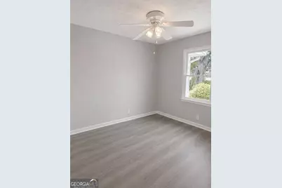 5360 Brooks Lane, Loganville, GA 30052 - Photo 9