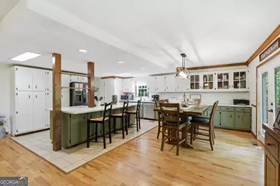 325 Kitchins Lane, Clayton, GA 30525 - Photo 17