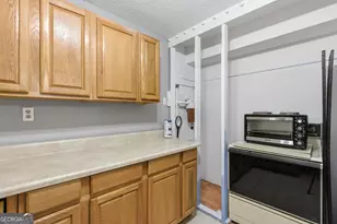 325 Kitchins Ln, Clayton, GA 30525 - Photo 37