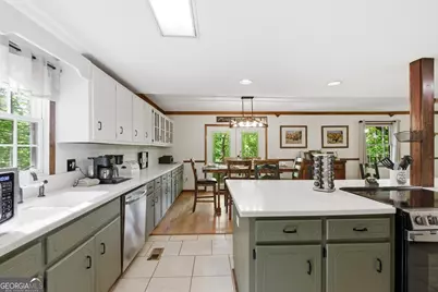 325 Kitchins Lane, Clayton, GA 30525 - Photo 21