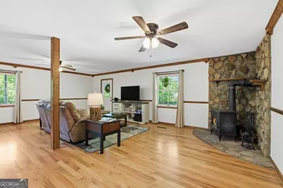 325 Kitchins Lane, Clayton, GA 30525 - Photo 13