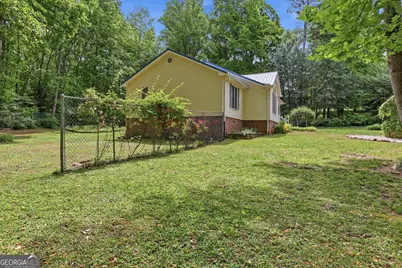 155 Deerfield Circle, Mount Airy, GA 30563 - Photo 31