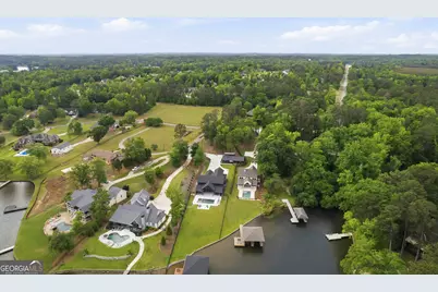 191 E Lakeview Drive NE #B, Milledgeville, GA 31061 - Photo 11