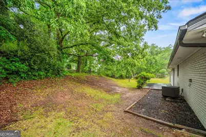 6574 Wendell Circle, Morrow, GA 30260 - Photo 3