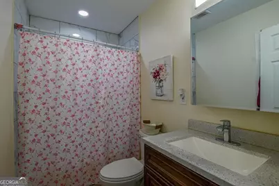 367 SE Macedonia Road SE, Atlanta, GA 30354 - Photo 17