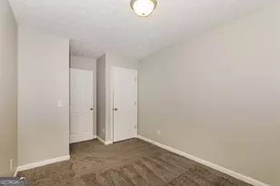 11418 Ashefield Ln, Hampton, GA 30228 - Photo 13