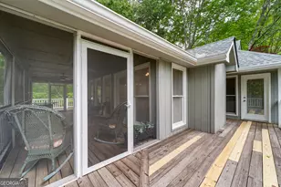 359 Bahn Erlenbruck, Helen, GA 30545 - Photo 35