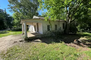 129 N 7th St, Cochran, GA 31014 - Photo 13