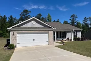 418 Riley Cir NW, Milledgeville, GA 31061 - Photo 1