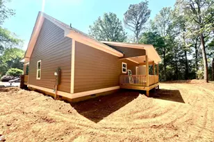 364 Live Oak Ln, Comer, GA 30629 - Photo 11