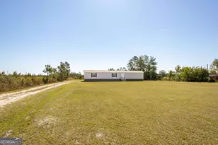 4121 Manor Millwood Rd S, Waycross, GA 31503 - Photo 29