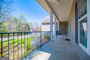203 Central Heights Dr, Carrollton, GA 30116 - Photo 5