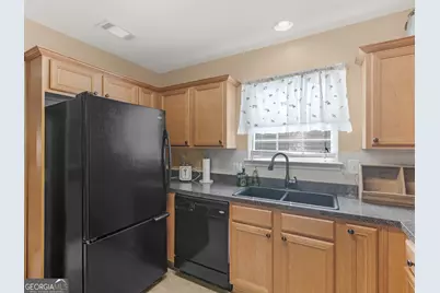 165 Brasch Park Drive, Grantville, GA 30220 - Photo 13