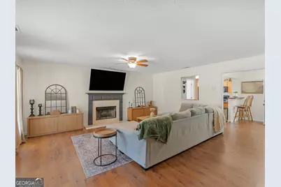 165 Brasch Park Drive, Grantville, GA 30220 - Photo 5