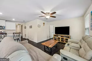 405 Cedar Breeze Dr, Kingsland, GA 31548 - Photo 11