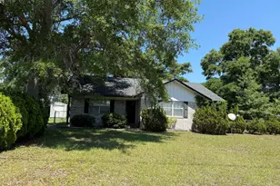 61 Kyle Ln, Hinesville, GA 31313 - Photo 1