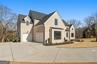 568 Versailles Dr, Auburn, GA 30011 - Photo 3