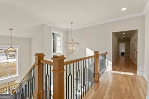 568 Versailles Dr, Auburn, GA 30011 - Photo 35