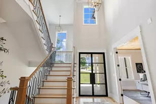 568 Versailles Dr, Auburn, GA 30011 - Photo 7