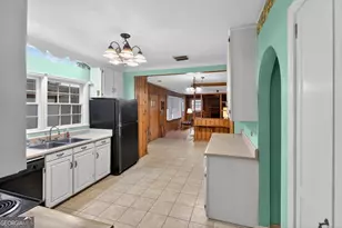 447 S College St, Metter, GA 30439 - Photo 17