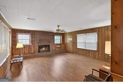 447 S College Street, Metter, GA 30439 - Photo 9