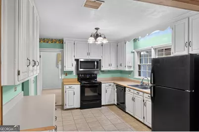 447 S College Street, Metter, GA 30439 - Photo 15