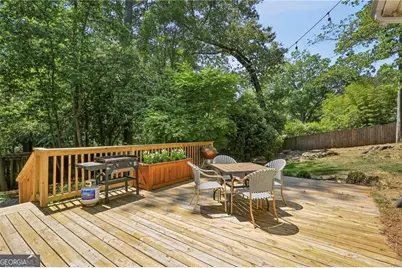 1680 Bristol Drive, Atlanta, GA 30329 - Photo 19