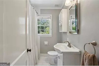 1680 Bristol Drive, Atlanta, GA 30329 - Photo 15