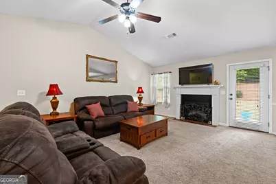 29 Concord Court, Senoia, GA 30276 - Photo 13