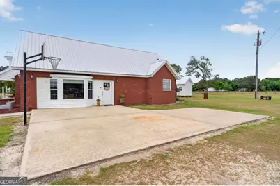 142 Lloyd Drive, Jesup, GA 31545 - Photo 37