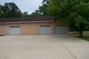 1844 Peeksville Rd, Locust Grove, GA 30248 - Photo 43