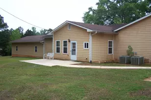 1844 Peeksville Rd, Locust Grove, GA 30248 - Photo 41