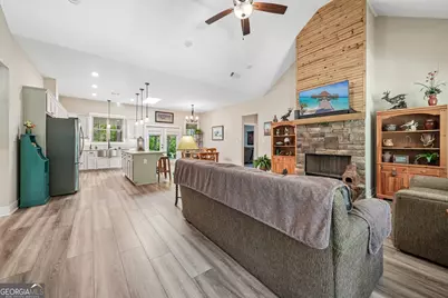 108 Wilderness Way, Jackson, GA 30233 - Photo 11