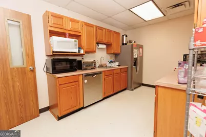 103 Westridge Drive, Warner Robins, GA 31088 - Photo 9