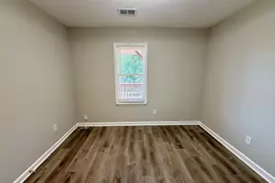 285 Lakeshore Dr, Stockbridge, GA 30281 - Photo 15