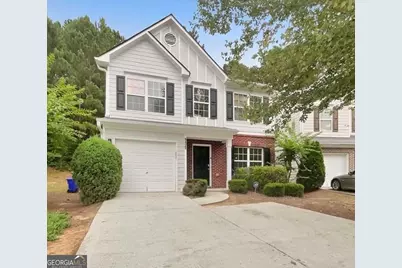 9425 Lakeview Road, Union City, GA 30291 - Photo 1