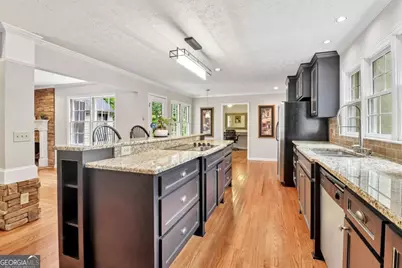 214 Newport Road SW, Lilburn, GA 30047 - Photo 17