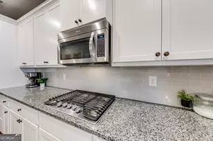 787 Hawkins Creek Dr, Jefferson, GA 30549 - Photo 11
