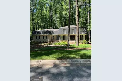 2399 Deer Ridge Drive, Stone Mountain, GA 30087 - Photo 1