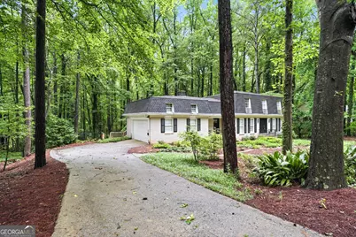 2399 Deer Ridge Drive, Stone Mountain, GA 30087 - Photo 41