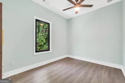 233 E Tinsley Street, Griffin, GA 30223 - Photo 31