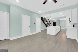 233 E Tinsley St, Griffin, GA 30223 - Photo 21